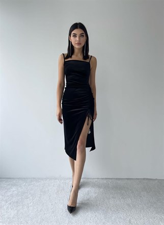 Kadife Yırtmaçlı Elbise 