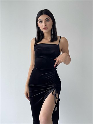 Kadife Yırtmaçlı Elbise 