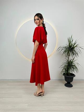 Kemer Detaylı Anjeli Midi Elbise