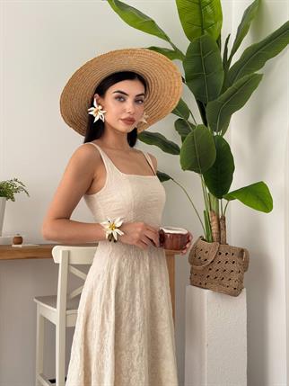 Keten İşlemeli Kalın Askılı Uzun Elbise