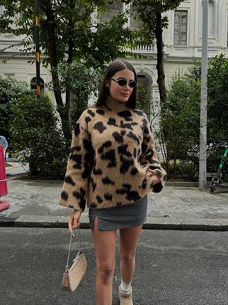 Leopar Boğazlı Kazak