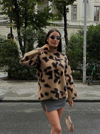 Leopar Boğazlı Kazak