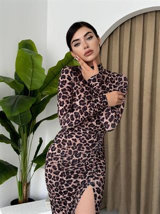 Leopar Yırtmaçlı Balıkçı Yaka Elbise