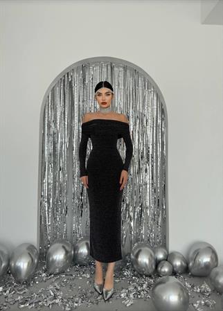 Madonna Yaka Simli Uzun Elbise