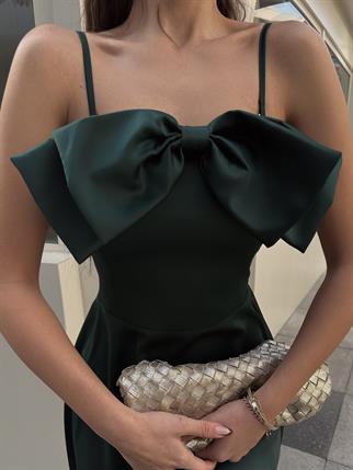 Minel Kurdele Detay Askılı Midi Atlas Elbise