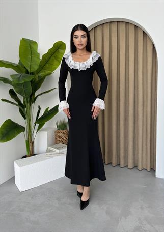 Oval Dantel Yaka Uzun Elbise