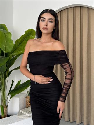 Tek Kol Drapeli Tül Astarlı Elbise