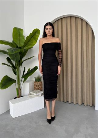 Tek Kol Drapeli Tül Astarlı Elbise