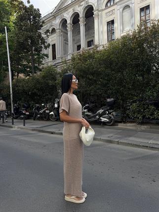 Uzun Astarlı Triko Elbise