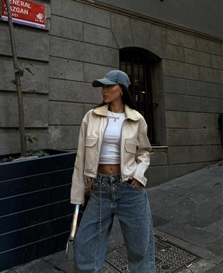 Yaka Peluş Detay Deri Ceket