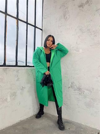 Yasmin Uzun Yeşil Kapitone Mont 