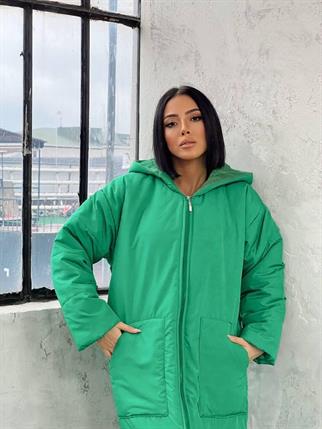 Yasmin Uzun Yeşil Kapitone Mont 