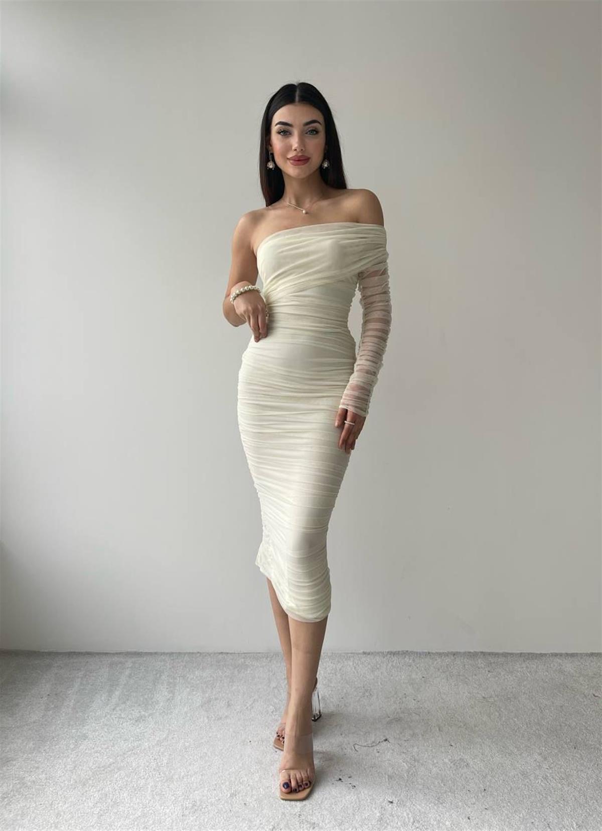Tek Kollu Tül Drapeli Kırık Beyaz Elbise-6682 - Krem