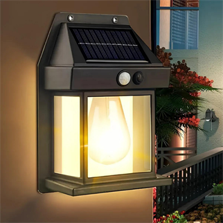 Hareket Sensörlü Suya Dayanıklı Güneş Enerjili Solar Led Dış Mekan Bahçe Lambası 