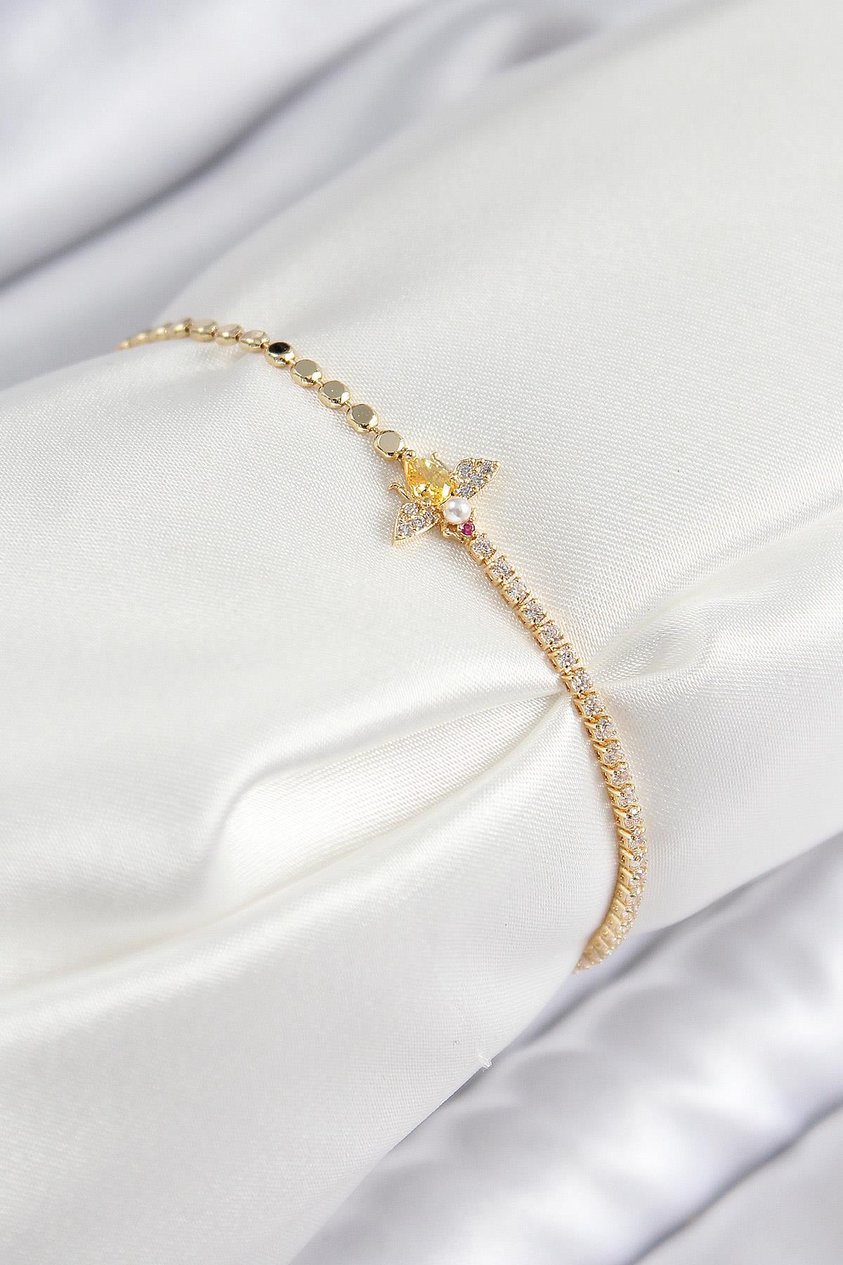 Pirinç Zirkon Taşlı Arı Model Ezme Zincir Gold Renk Kadın Bileklik