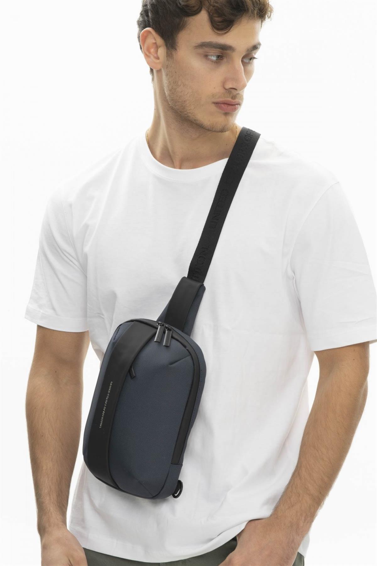 Benetton bnt 927 Erkek Freebag Lacivert