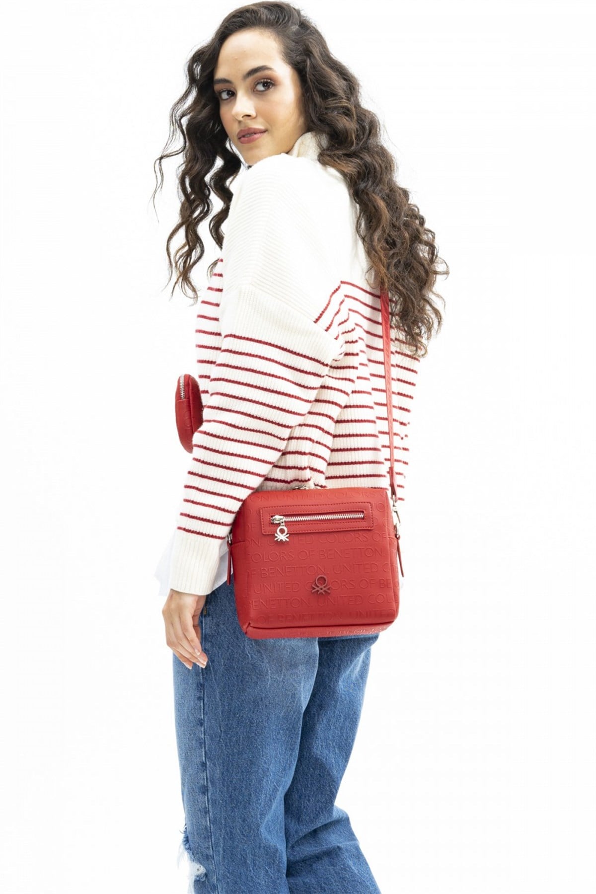 benetton-capraz-canta-bnt-597-kirmizi-e1cbc6.jpg