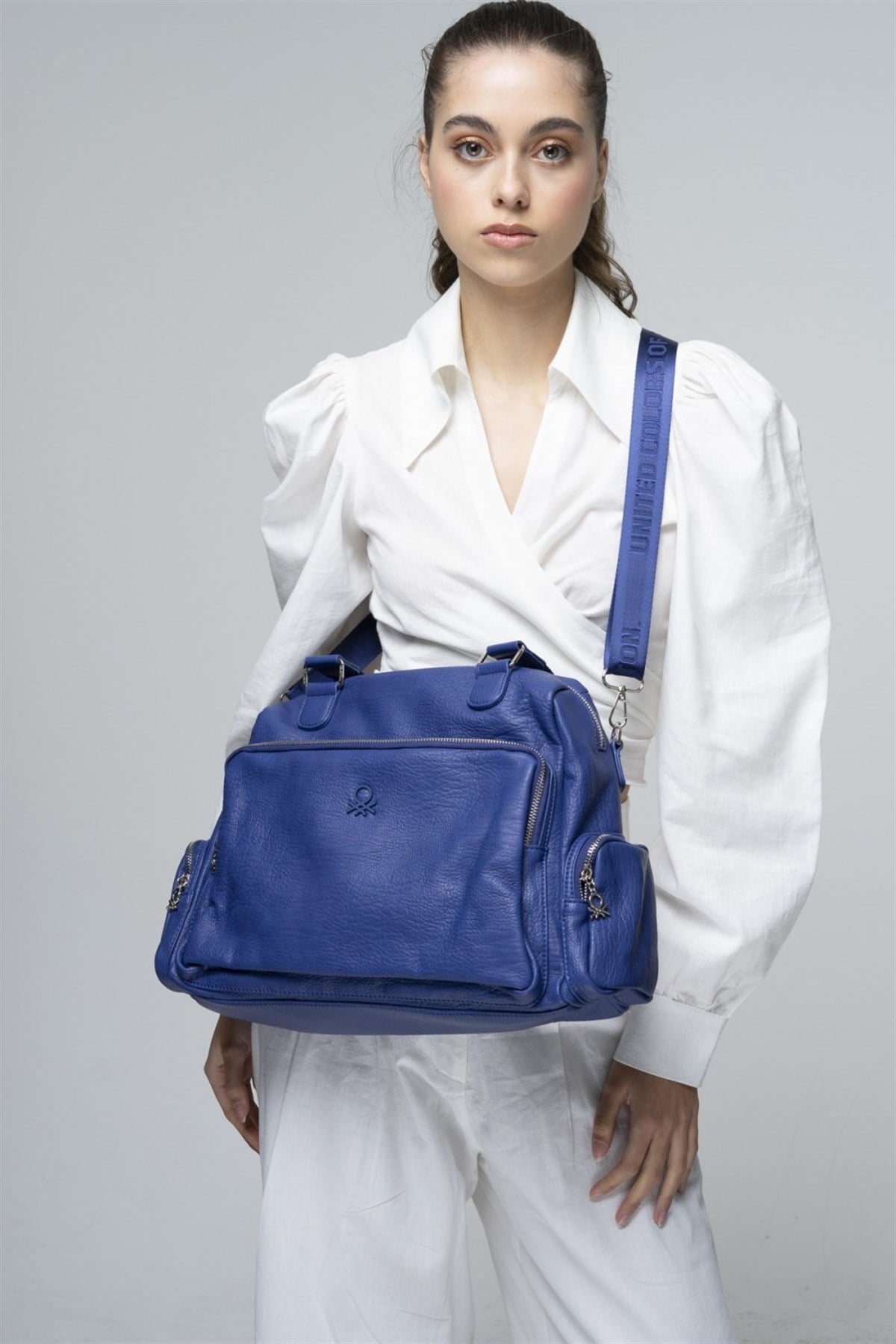 benetton-omuz-cantasi-bnt-701-lacivert--4c7a-.jpg