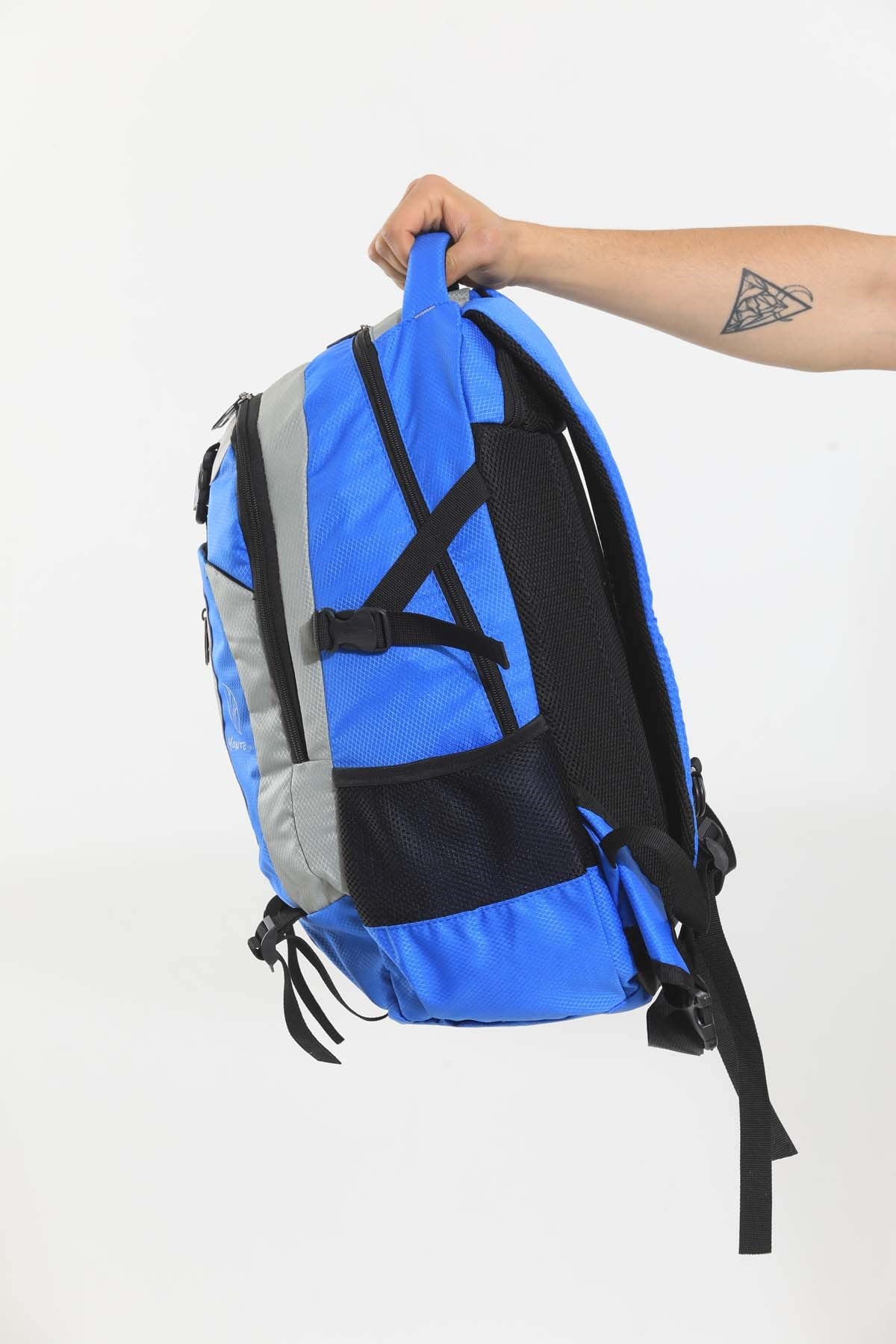 monte-lui-unisex-dagci-sirt-cantasi-73-ba-7b4.jpg