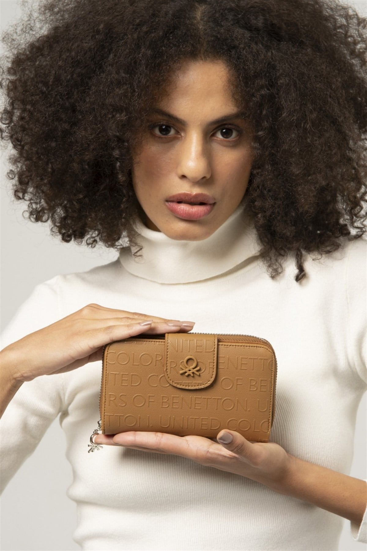 Benetton bnt 842 Kadın Cüzdan Açık Camel