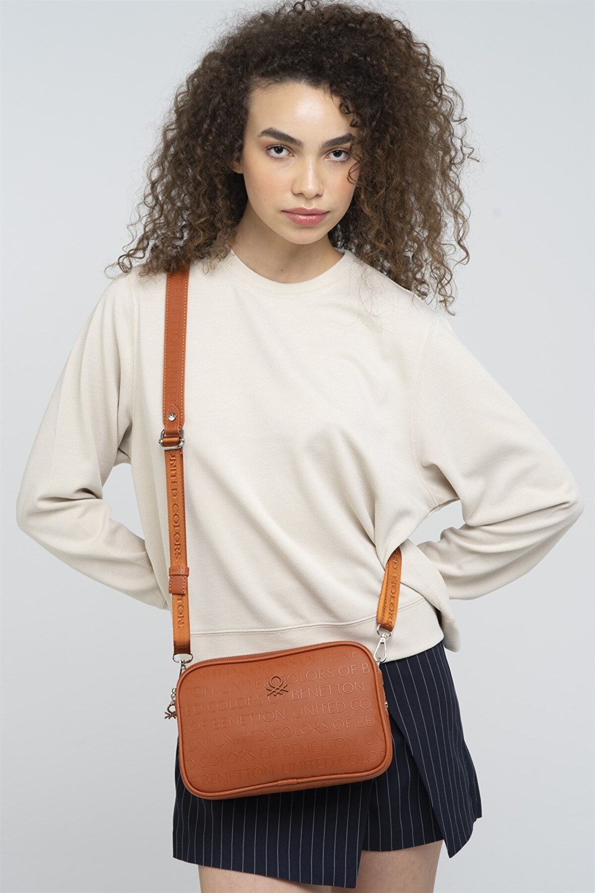 Benetton bnt 863 Kadın Çapraz Çanta Kremit