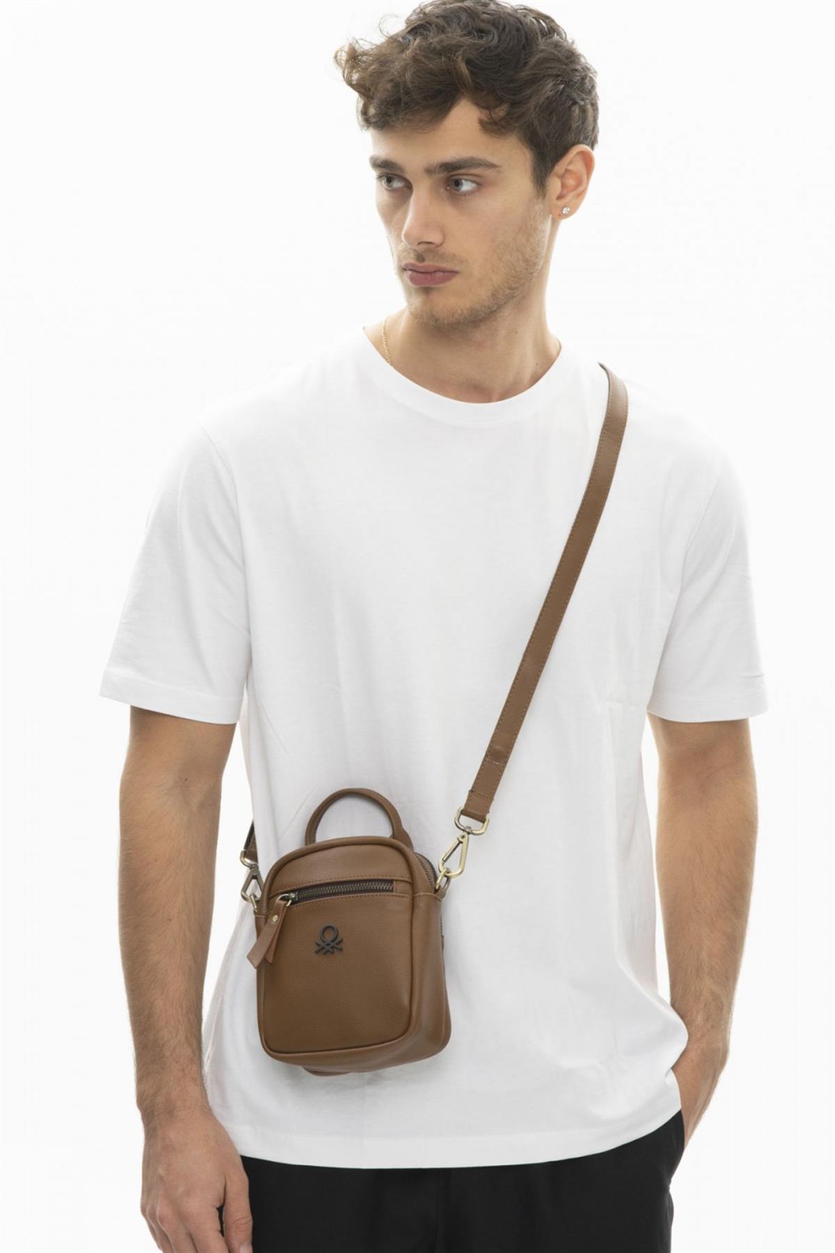 Benetton bnt 995 Erkek El ve Çapraz Çantası Taba 