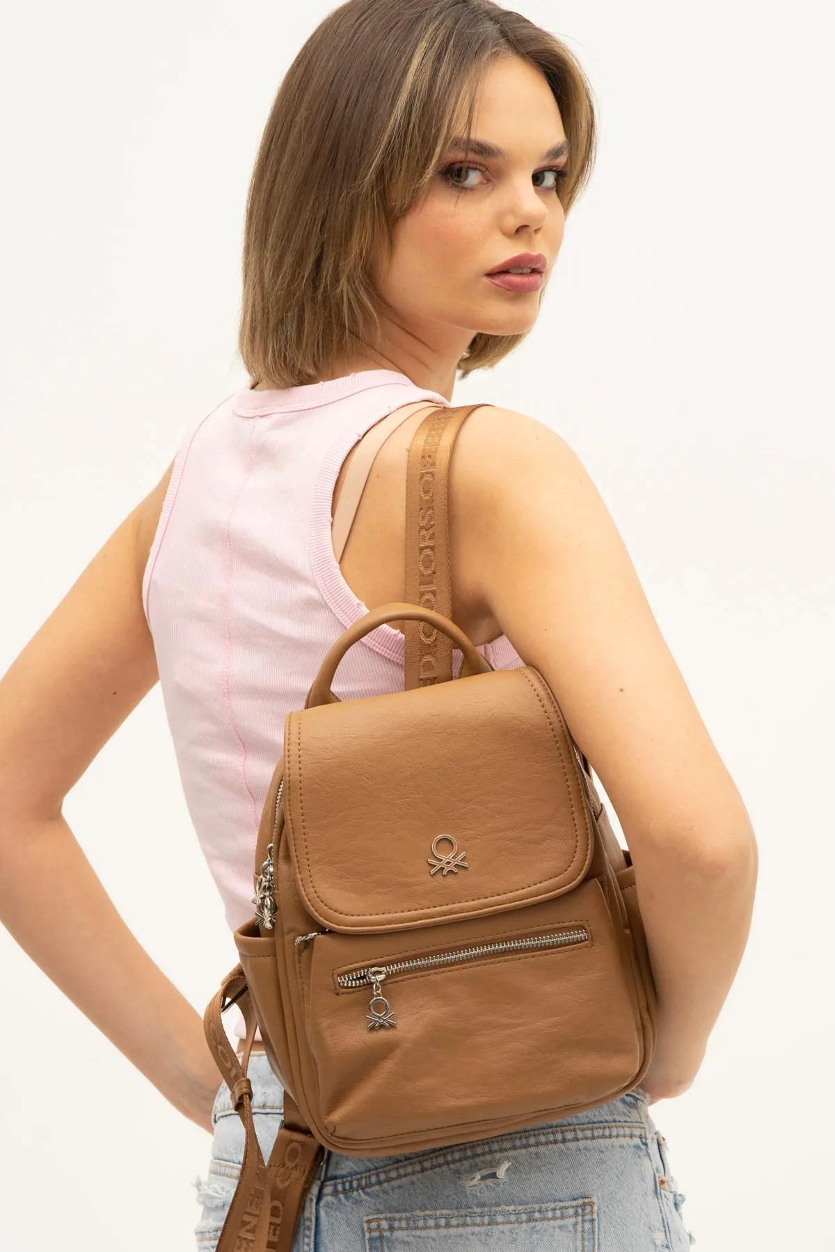 Benetton bnt1217 Kadın Sırt Çantası Camel