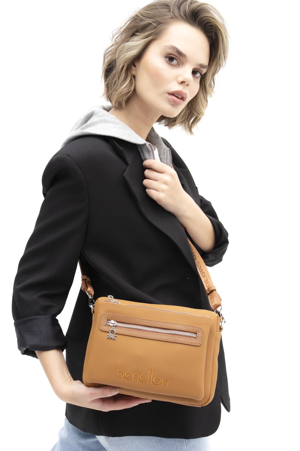 Benetton bnt1335 Kadın Çapraz Çanta Camel