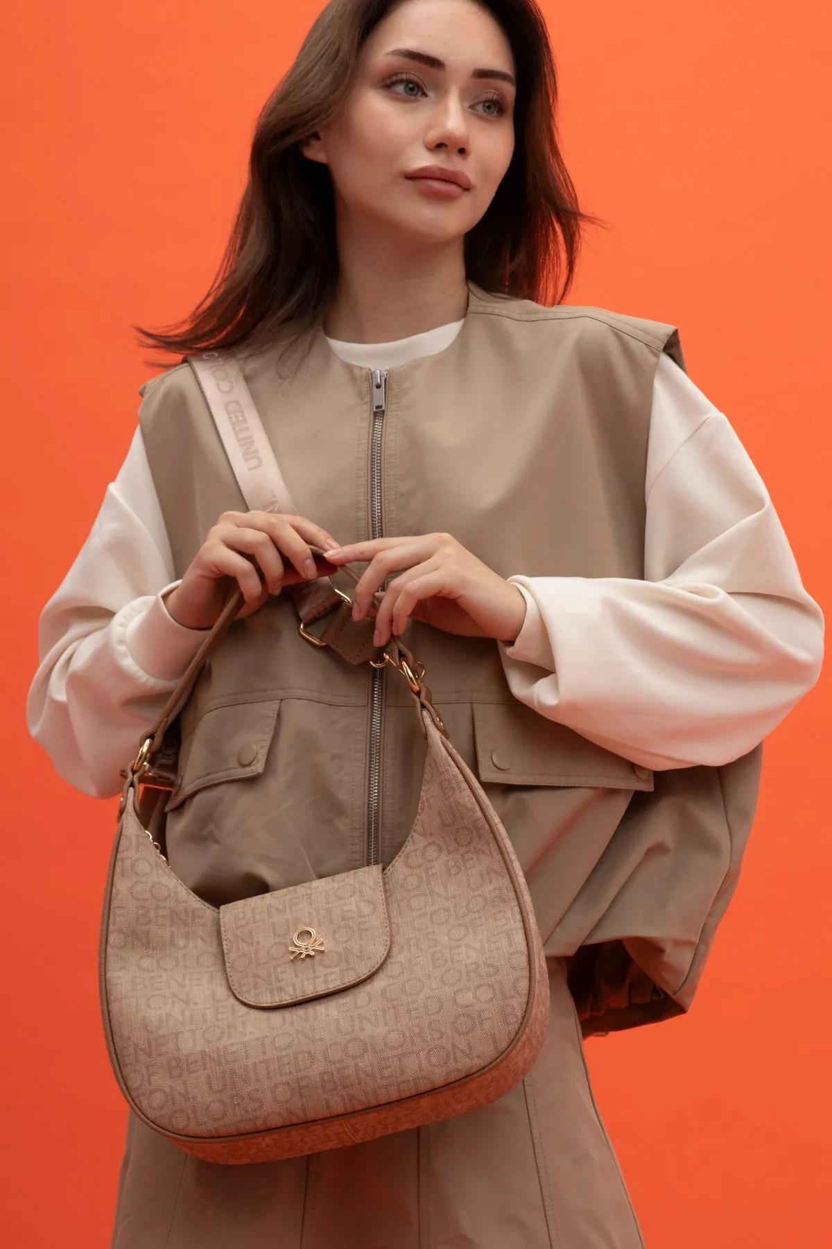 Benetton bnt1407 Kadın Omuz Çantası Camel