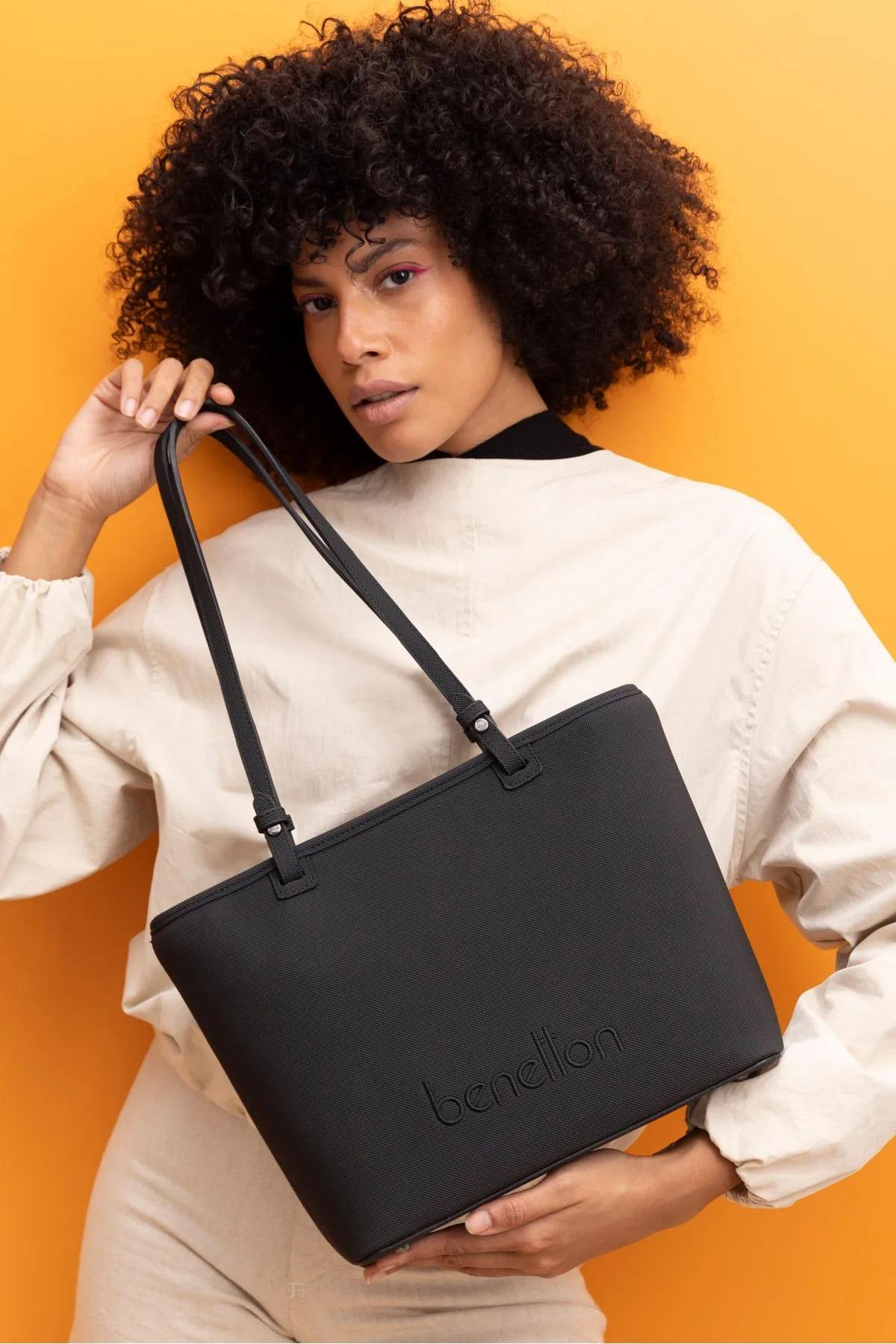 Benetton bnt1422 Kadın Omuz Çantası Siyah