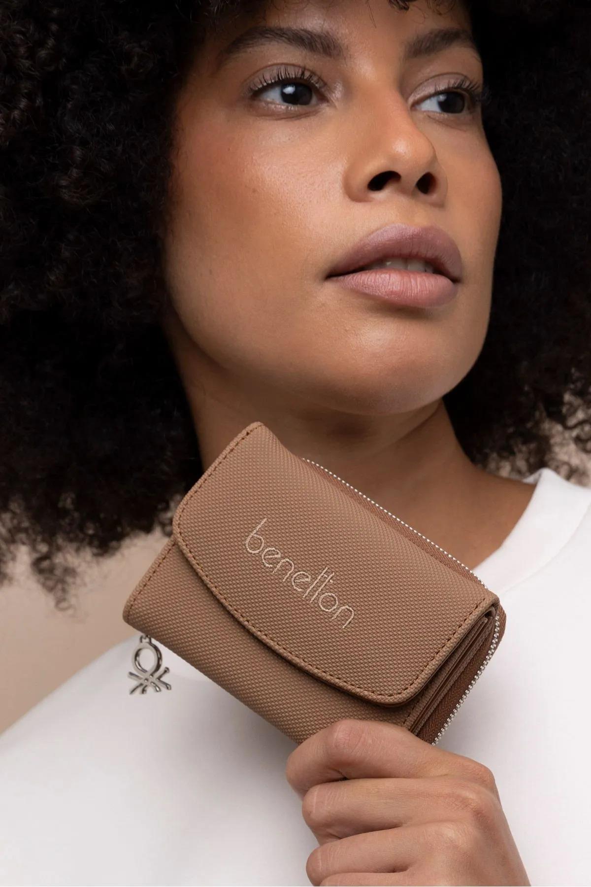 Benetton bnt1428 Kadın Cüzdan Camel
