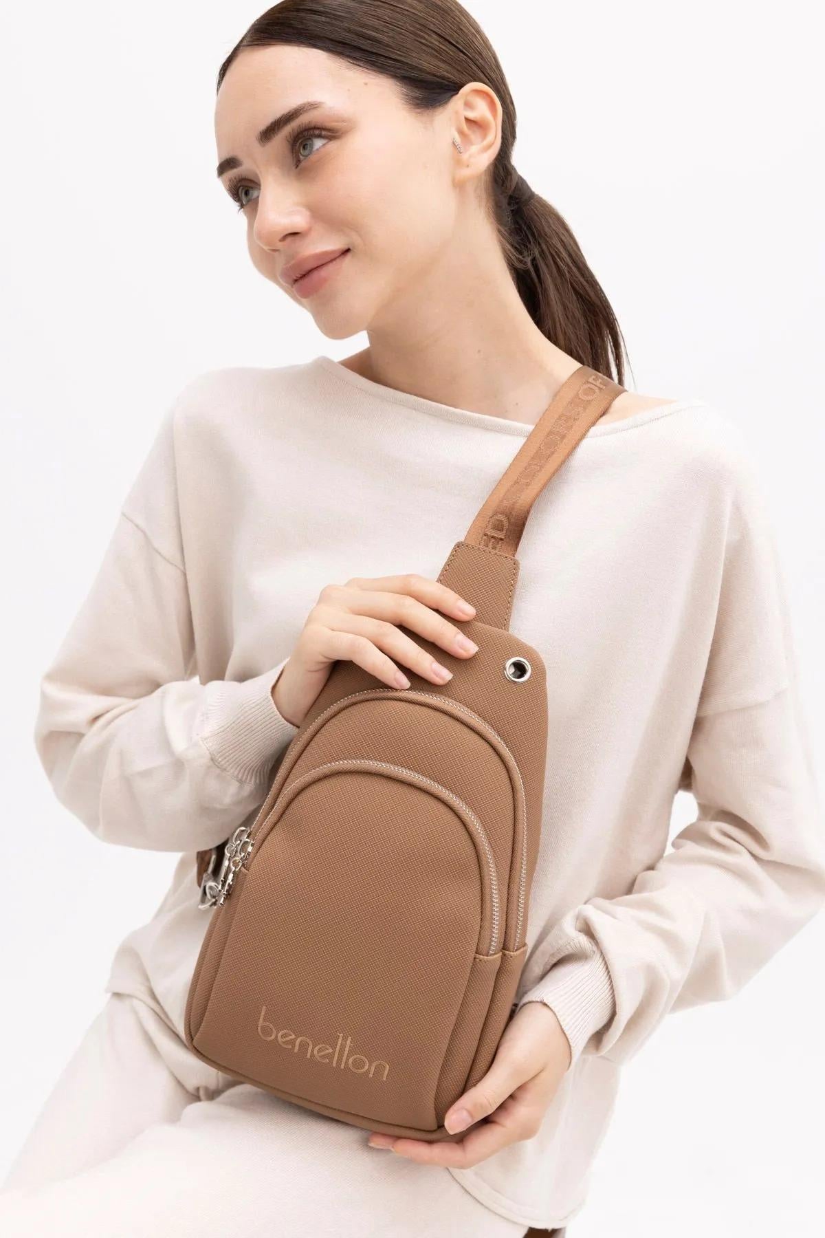 Benetton bnt1432 Kadın Çapraz Çanta Camel