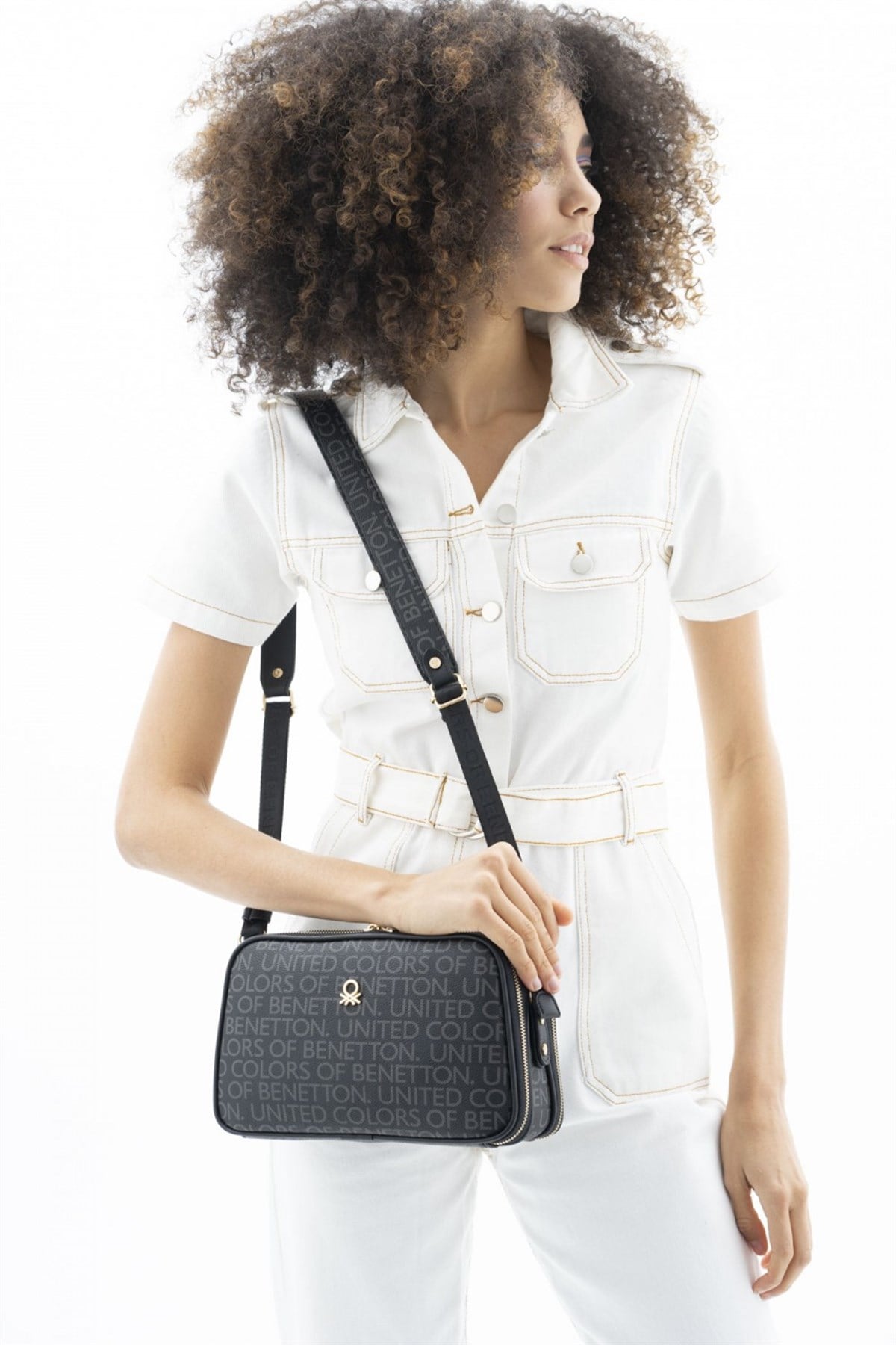 benetton-capraz-canta-bnt-370-siyah-b11e7e.jpg