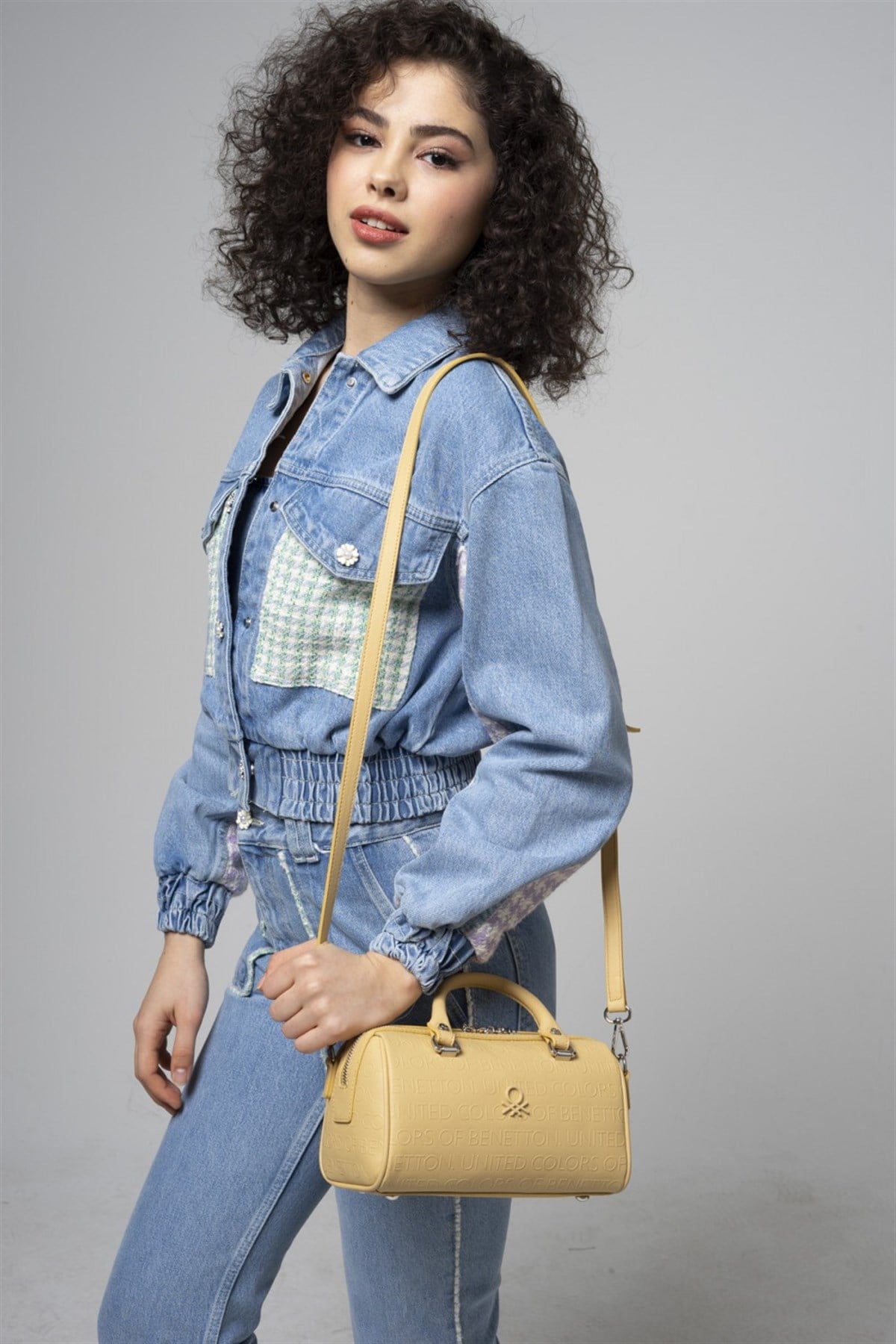 benetton-el-cantasi-bnt-786-sari-c002f-.jpg