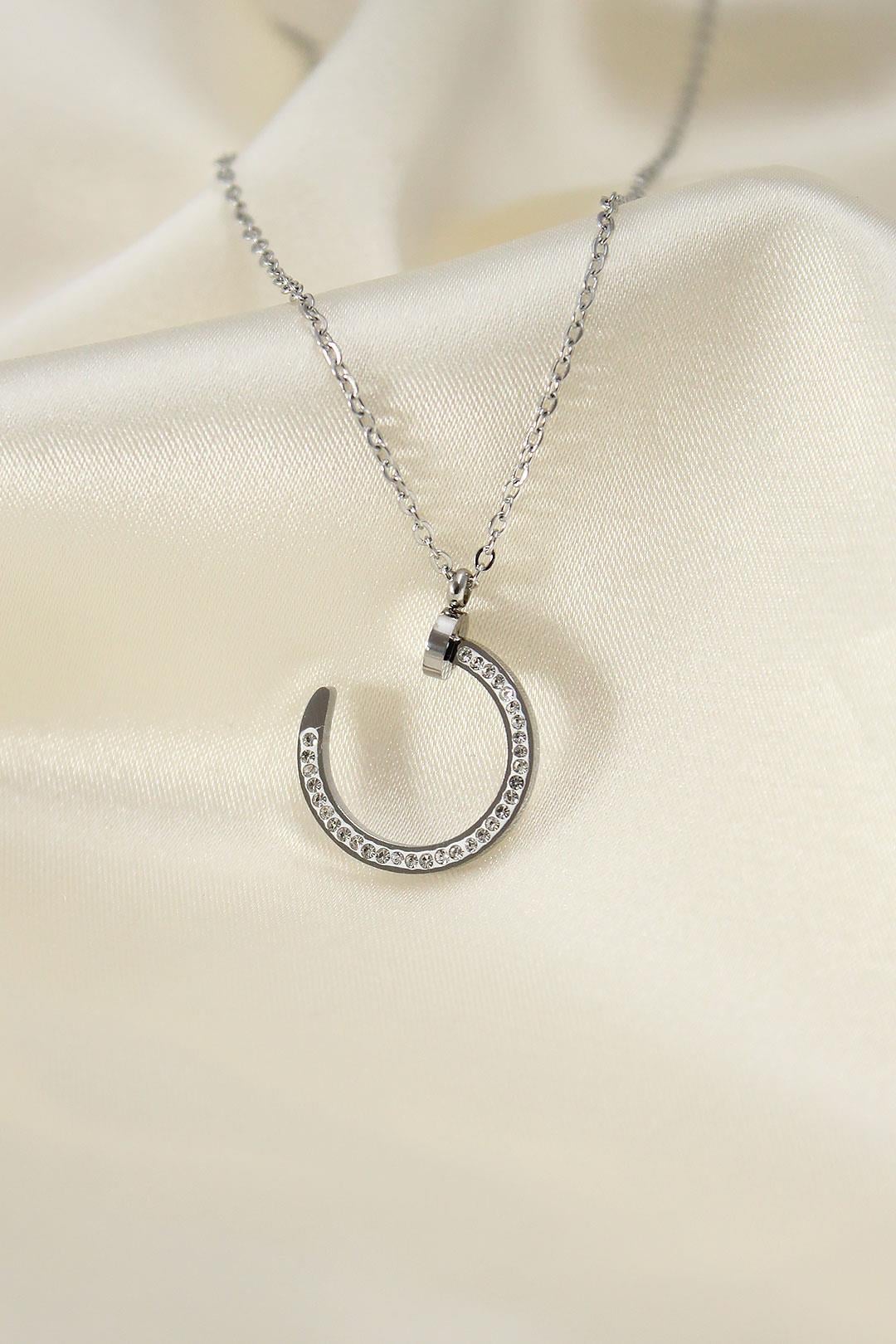 Çelik Silver Renk Zirkon Taşlı Çivi Model Kadın Kolye