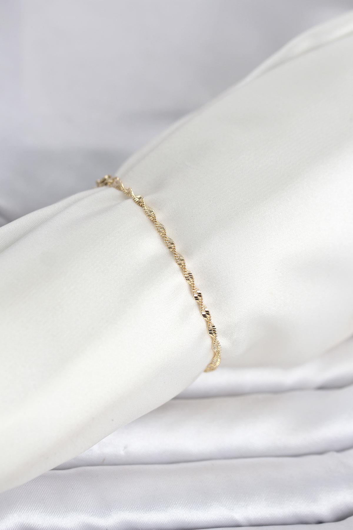 CM 14K Gold Renk Yassı Ezme Burgu Model Kadın Bileklik