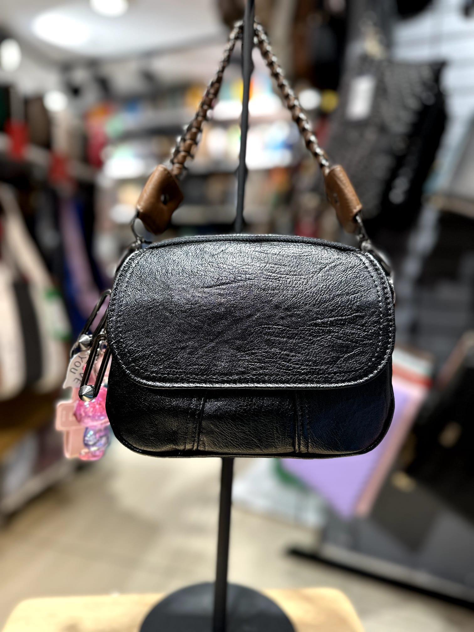 Matthew Cox byn1025 Kadın Çapraz Çanta Siyah