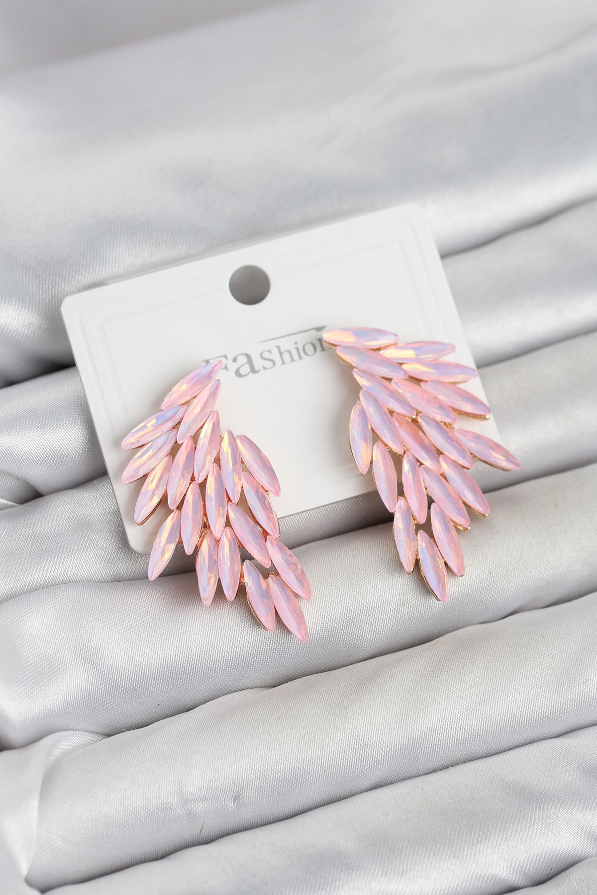 Pembe Renk Kristal Taşlı Kanat Küpe