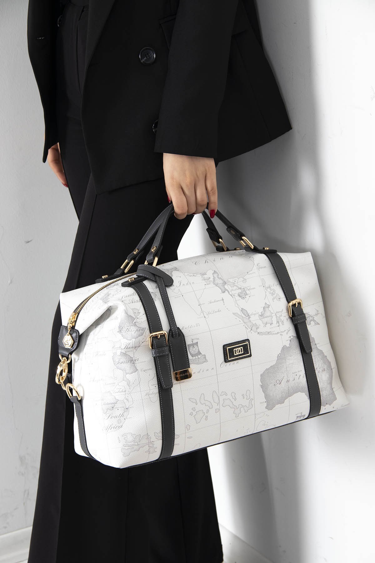silverpolo-1064-beyaz-seyahat-cantasi-5c1a33.jpg