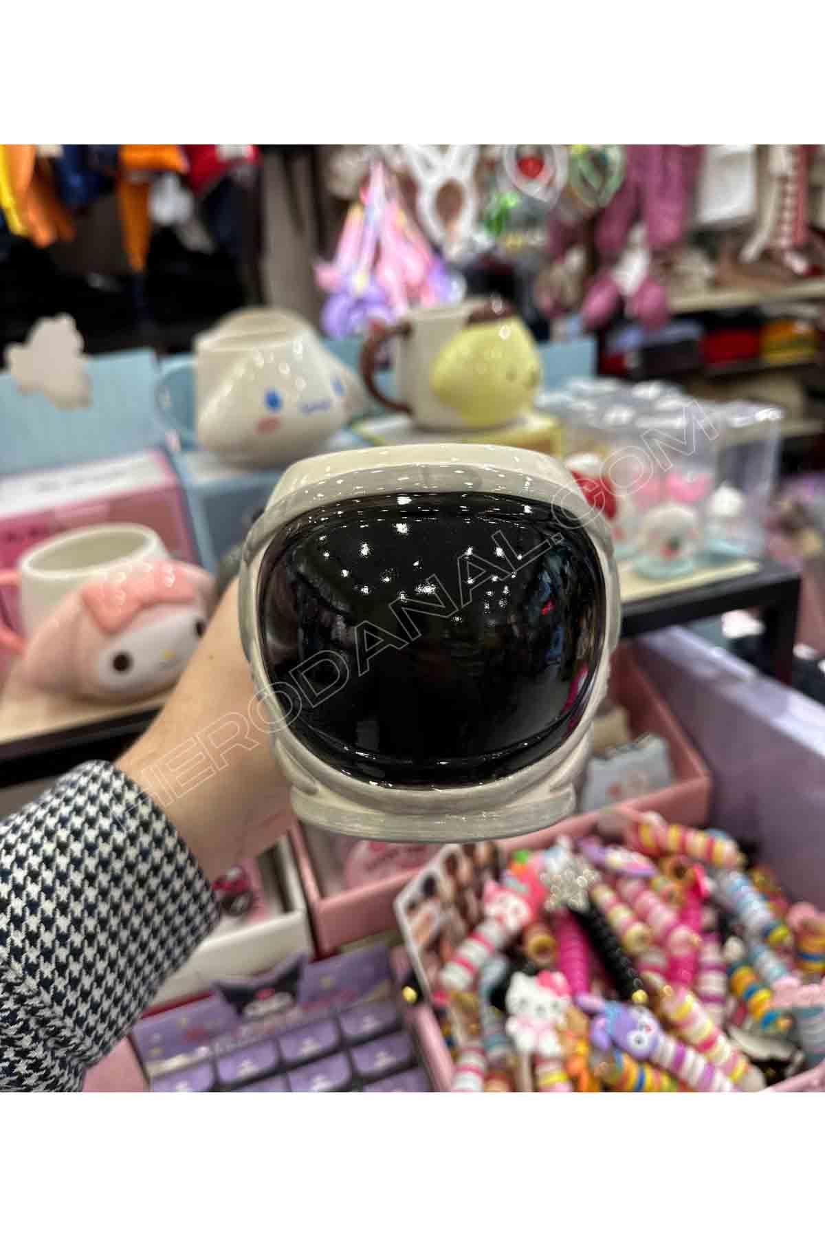 Astronot 3D Tasarım Mug Kupa Bardak