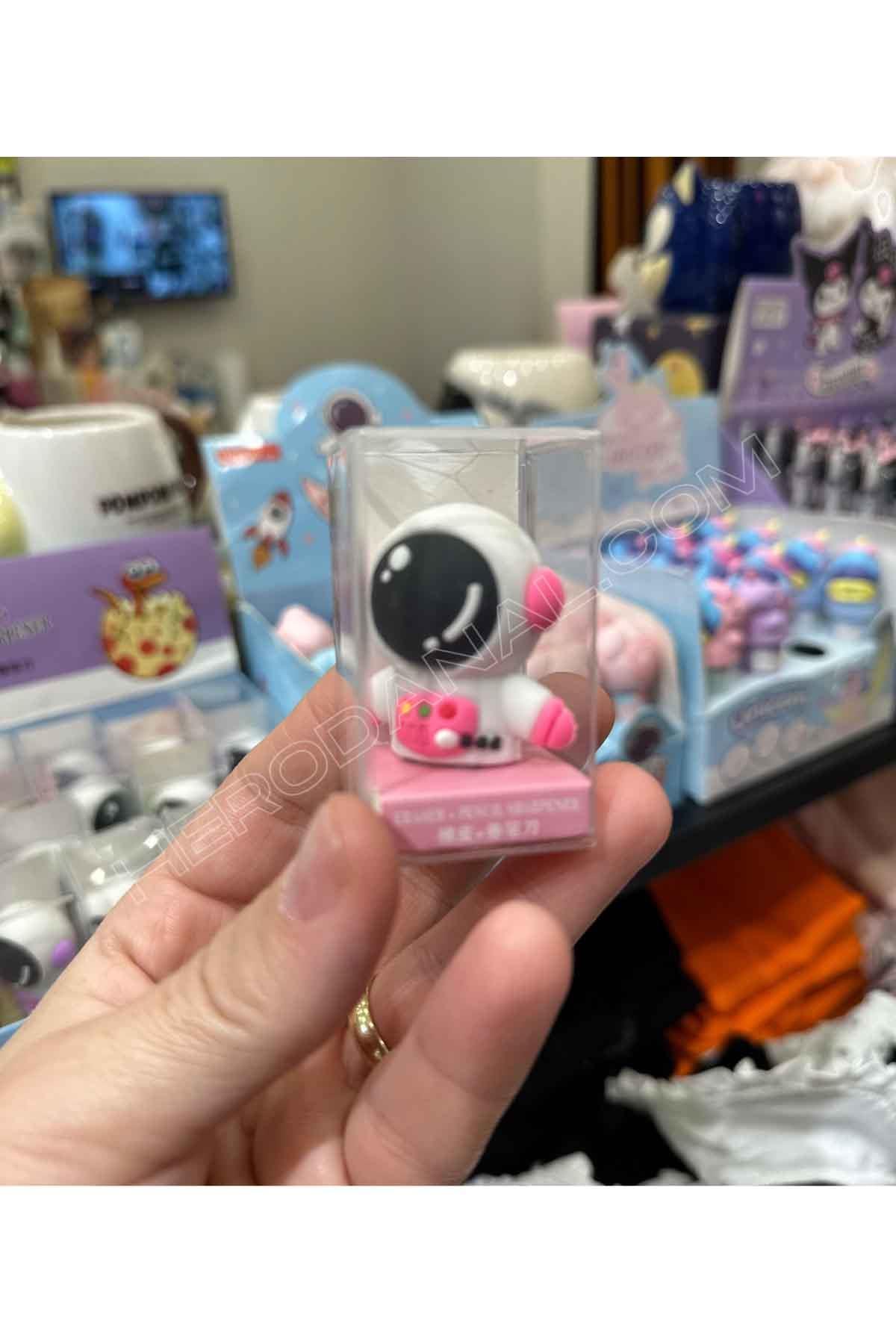 Astronot Figürlü Silikon Silgi Kalem Traş - Pembe