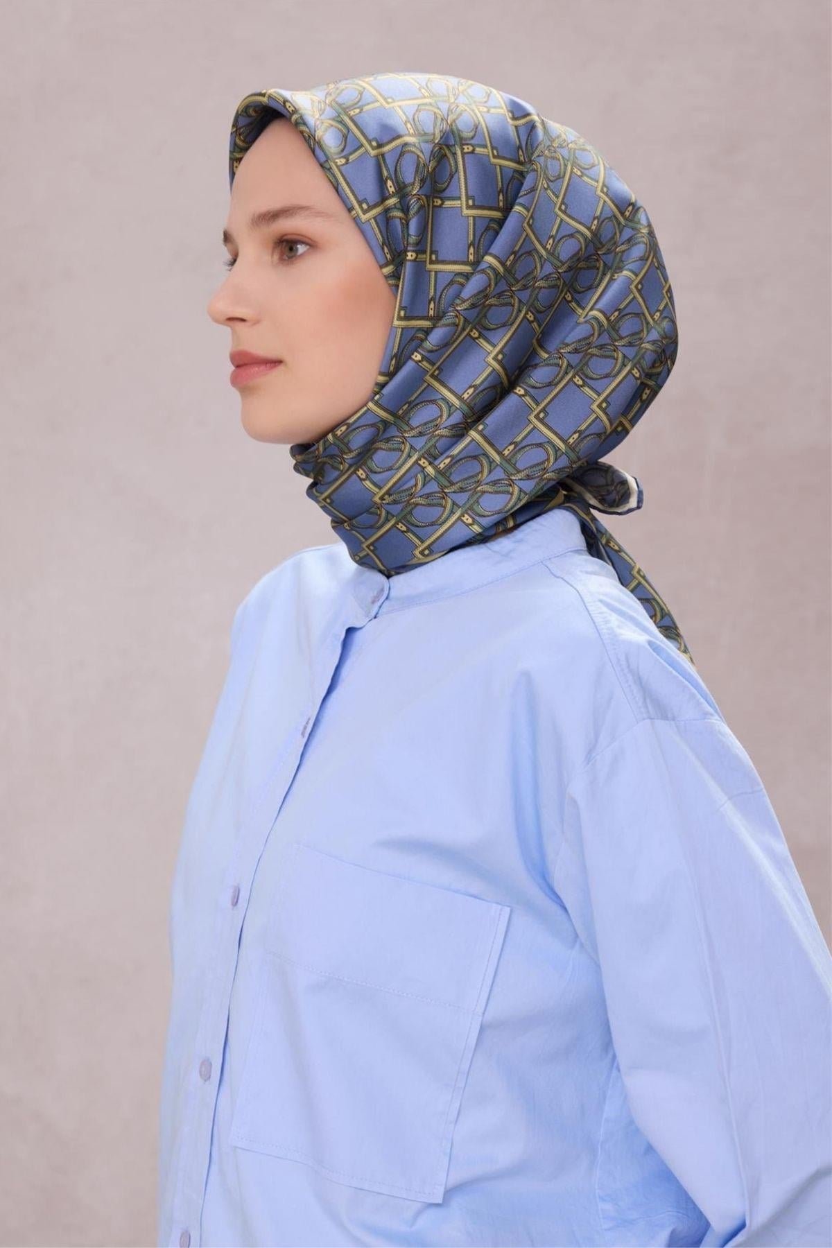 Belli Geometrik Desen İpek Eşarp (Twill) - Mavi ve Yeşil - 02