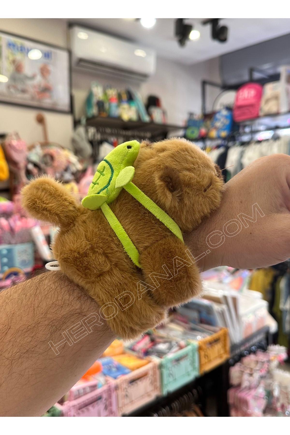 Capybara Moj Moj Kuyruk Sallayan Bileklikli Peluş Oyuncak