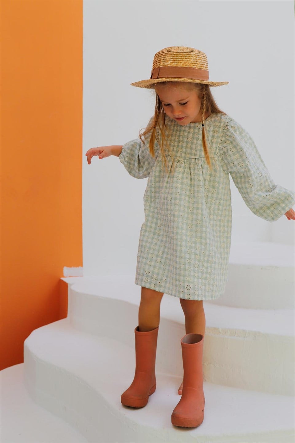 Çiçek Nakışlı Emily Elbise