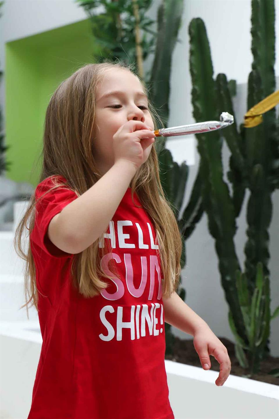 Daisy Baskılı Çocuk Tshirt