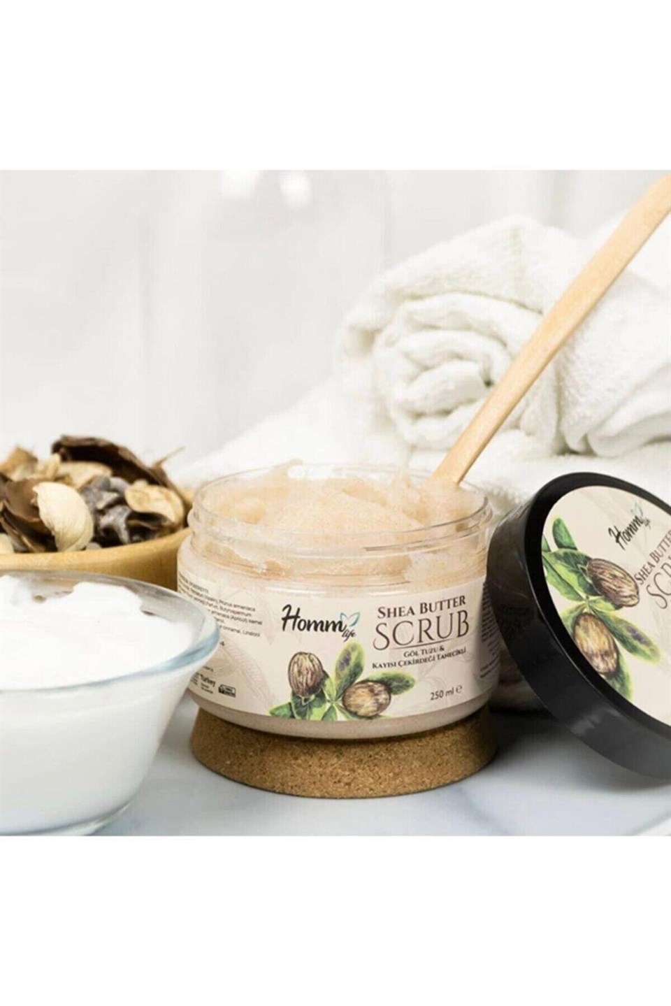 Homm Bitkisel Shea Butter Kayısı Çekirdeği Tanecikli Scrub 250 Ml
