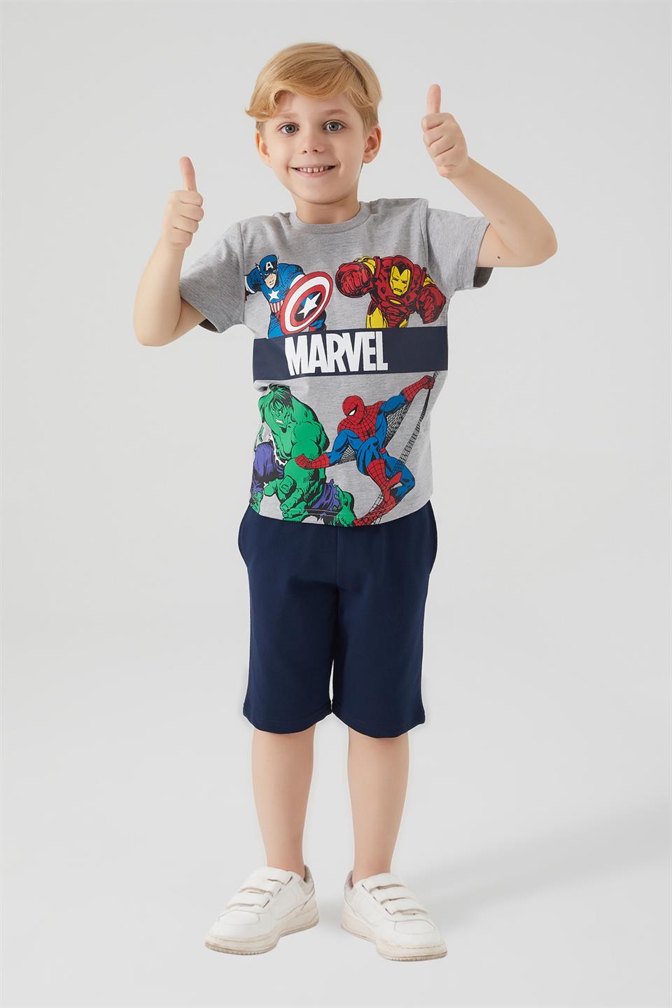 Lisanslı Marvel Erkek Çocuk Takım