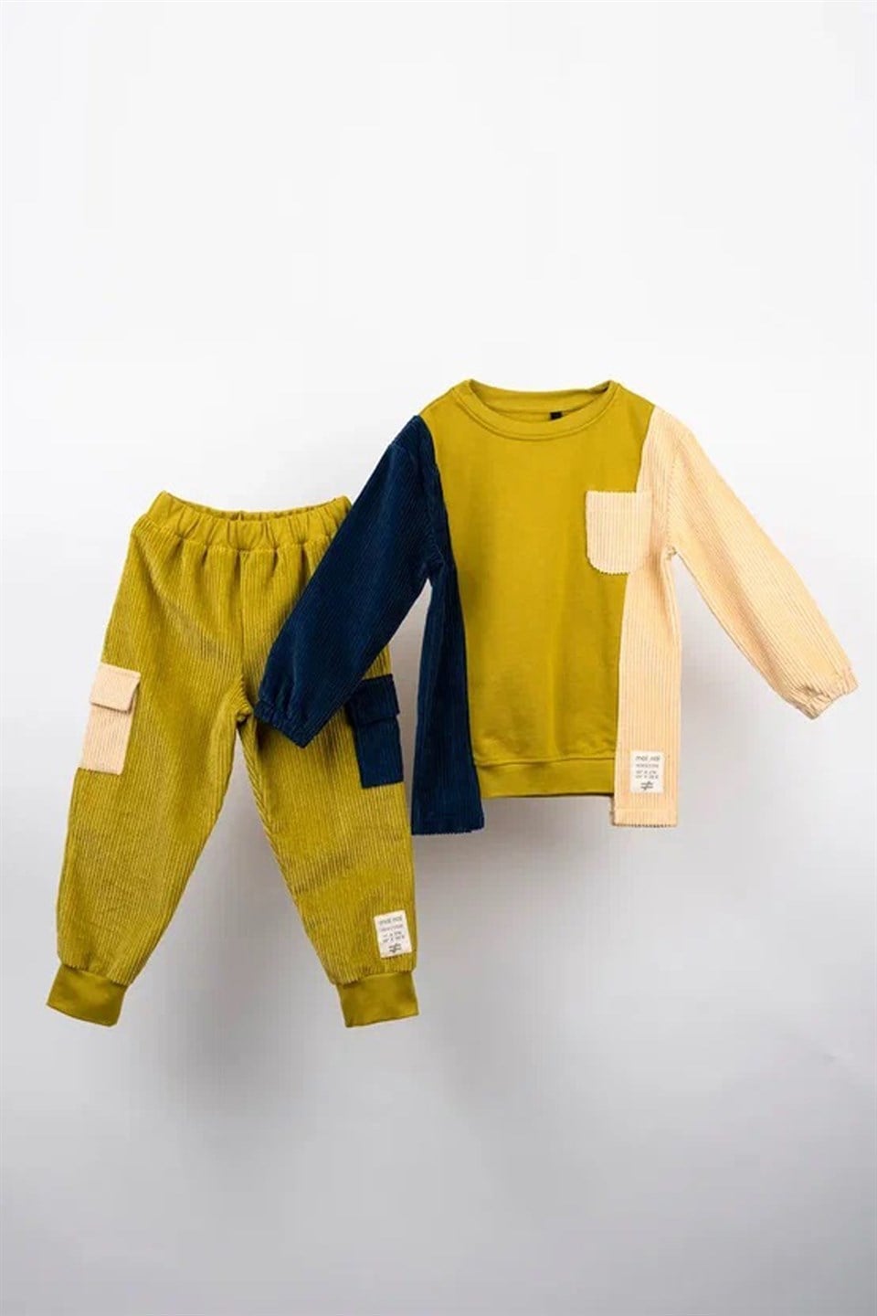 Parçalı Kadife Takım