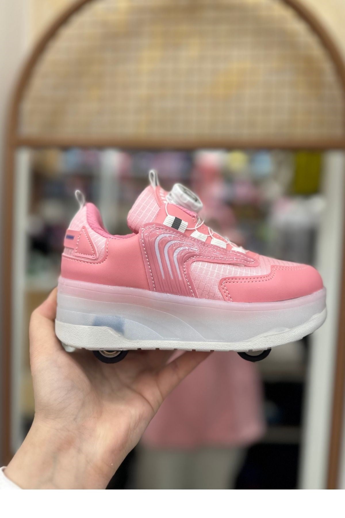 Patenli Çocuk Spor Ayakkabı Model 1 - Pembe