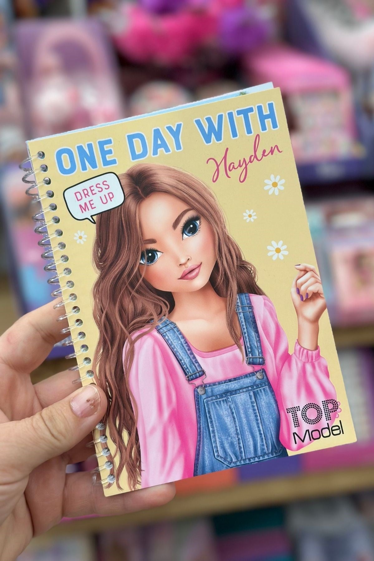 TOPModel Dress Me Up For One Day Sticer Albüm Defteri - Hayden - 413742